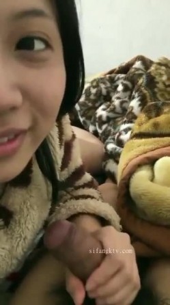 【情侣泄密大礼包】多位反差女友的真实面目被曝光（15位美女良家出镜）清纯的外表下隐藏着一颗骚动的心 截图5