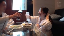 HMN-477 何でもさらけ出すセックスをしていた元カノと2年ぶりに再会。お互い結婚してそれぞれ新しいパートナーができたけど あの頃のような刺激的なセックスが忘れられなくて1日限りのW不倫。ホテルに篭ってイラマ、ごっくん、涎交換、アナル舐め、スパンキング、おしっ… 弥生みづき 截图7