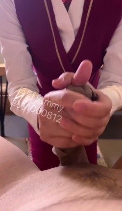 富豪包养极品空姐尤物「月野兔mmy」全量推特资源 肛交、3P、献妻、野外露出、车震 截图14