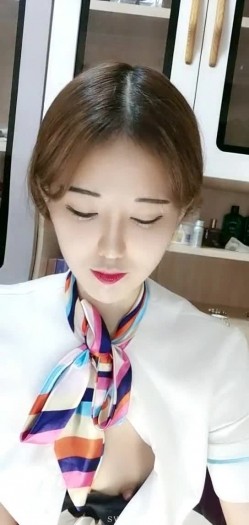 清风老师 极品身材的高颜值气质女神 骚舞诱惑勾引保安猛男 口交啪啪 截图6