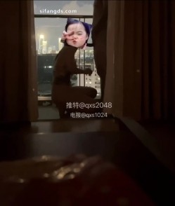 【核弹级】泡良大神，【Q先森】多女主 3P网红良家等超级给力 截图2