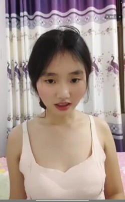 PUA套路【一对一】云南大二学生妹，精彩对白，忽悠给看个奶 截图1