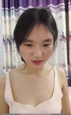 PUA套路【一对一】云南大二学生妹，精彩对白，忽悠给看个奶 截图6