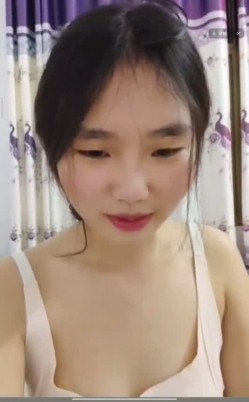 PUA套路【一对一】云南大二学生妹，精彩对白，忽悠给看个奶 截图7