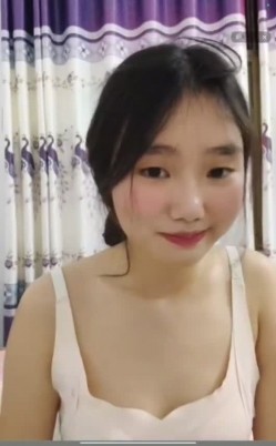 PUA套路【一对一】云南大二学生妹，精彩对白，忽悠给看个奶 截图9