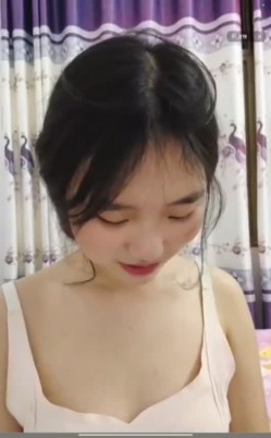 PUA套路【一对一】云南大二学生妹，精彩对白，忽悠给看个奶 截图13