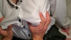 fc2ppv-2956507 【顔晒し・無修正】この子は可愛い！！美肌美脚美巨乳で美顔出し！！！約束破って生中出し！！！！ 截图2