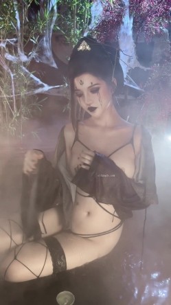 极致Cosplay，网红女神【阿薰kaOri】黑神话蜘蛛精四妹 截图6