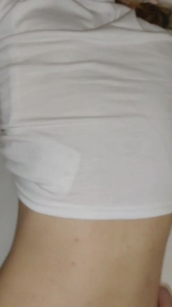 ️【云盘高质露脸泄密】，大眼睛嘟嘟唇，反差婊【诺崽】出租房与男友大玩性爱自拍，情趣制服各种花样，玩的激情 截图8