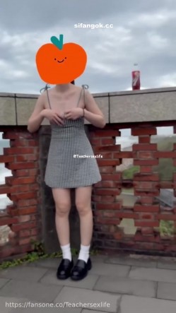 极品性瘾小夫妻【温妮的爸妈】最新付费福利，温泉露出挑战，野外遥控，啪啪不给精液就捣蛋 截图14