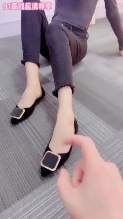 超骚极品网红御姐Avove粉丝团免费福利集 各种场景服饰啪啪啪水多声浪满满撸点 截图1