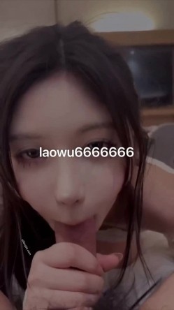 大量女主露脸曝光，目前推特、电报资源全删！新晋电报网黄泡良大神「老吴爱约炮」专约模特身材网红脸妹子 截图7