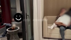推特新晋高质量NTR绿帽夫妻明星颜值极品人妻「ROSEWU」丈夫的绿帽瘾发作，酒店套房观看自己的美丽妻子被单男侵犯疯狂输出 截图1