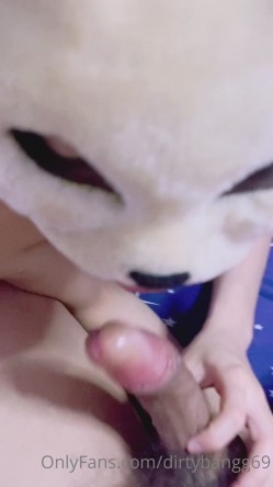泰国极品小只马人妻「BeNight69」OF大尺度私拍，献妻换妻、多人群P、肛交、三通 截图4