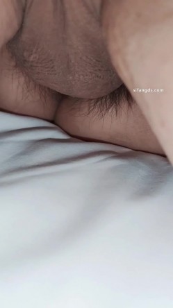 真实绿帽博主，【王军】让老婆陪各个不同单男啪啪，各种特写插穴，太淫乱了 截图3