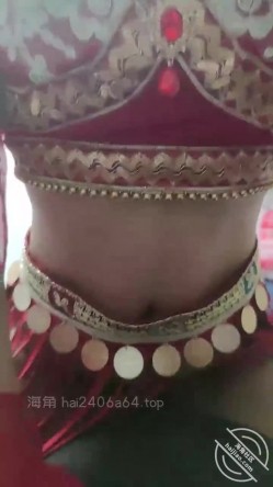 妈妈穿着飞天敦煌服饰被我操了一下午~ 截图5