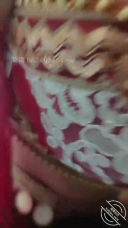 妈妈穿着飞天敦煌服饰被我操了一下午~ 截图6