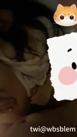 山东约啪大神，【我不是贝林厄姆】，边看球边享受人妻的口活，后入大白屁股 截图15