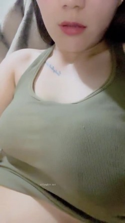 新人！极品御姐【爱喝开水】长腿高跟~足交爆添~女上位啪啪 截图12