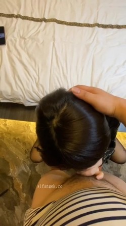 91原创大奶肉感骚妹【樱桃小丸子、小玩子】门槛福利，重头到尾各种性爱XO自慰 截图14