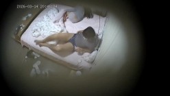 酒店偷拍可爱反差学妹与眼镜男友的游戏啪啪腻歪日常 截图8