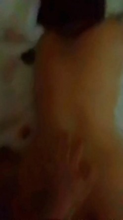 推特极品人形小母狗【Cc重制版】绝版福利，花式调教露出肛塞口交M腿狗链吃烟灰喝尿 截图11