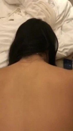大神的小师妹，不回宿舍约出来打炮，被强制要求挑一个打电话，‘喂,你有啥事？’，‘没事不能找你呀’，‘你有啥事说一声得嘞’！ 截图16