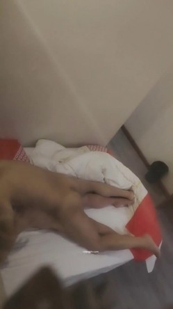 【猎奇资源 ️真实浅入旅馆】尾随跟踪翻偷拍情侣啪啪做爱叫床声甄选 两小时超刺激 叫的撕心裂肺 荡气迴肠 截图6
