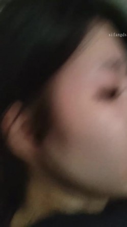 极品颜值情侣私拍泄密 超极品身材尤物御姐被开发成发情小母狗 筷子般的美腿，插入蝴蝶美逼 被干的娇喘不止 截图7