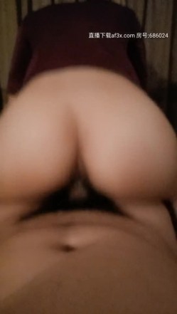 屌丝男〖休闲会所勾搭技师〗激情啪啪 500软妹币无套干一炮 制服技师阴毛浓密性欲强 想内射小骚货没让 高清源码录制 截图7