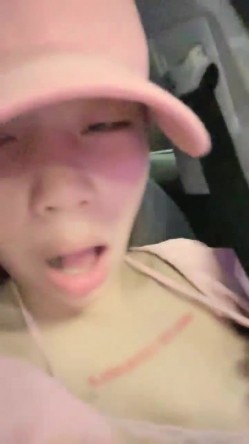 兼职援交的那几天，极品女大学生，【柔柔早点睡】，深夜约土豪哥，豪车停路边车震，酒店内再来一炮，蜜桃臀白又大，真美真刺激 截图1