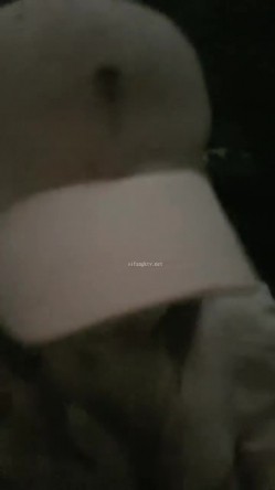 兼职援交的那几天，极品女大学生，【柔柔早点睡】，深夜约土豪哥，豪车停路边车震，酒店内再来一炮，蜜桃臀白又大，真美真刺激 截图13