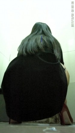 全景侧拍-精选熟妇系列，全是熟女，少妇，熟透了 截图9
