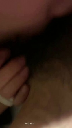 泄密流出四川美貌御姐与男友日常啪啪啪 性感小嘴吃肉棒超可爱又淫荡 跳跳糖口活情趣诱惑装超会玩 极致享受 截图8