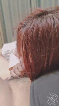 海角『新婚骚弟媳』竟是曾经的炮友 拿捏弟媳沦为专属母狗 婚纱照前口爆吞精 小母狗嘴当逼来操 截图7