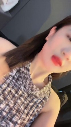 顶级名媛女神下海【薇可儿】万里挑一秒杀明星网红 美爆了 截图4