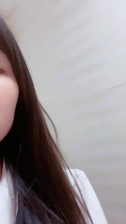 王炸！全网最粉逼，名器，馒头逼一线天白虎，【清凉一夏】JK学生妹，扣到狂喷水，青涩腼腆又有点儿骚，推荐 截图13