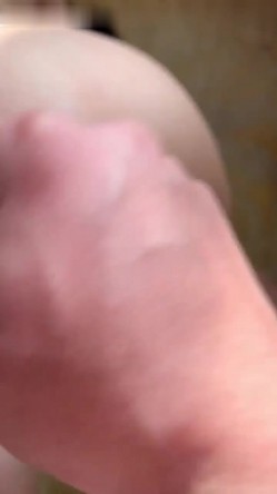 字母圈调教大神【Actor4444】露脸小母狗，各种虐阴虐菊啪啪，花样多手法奇特 截图7