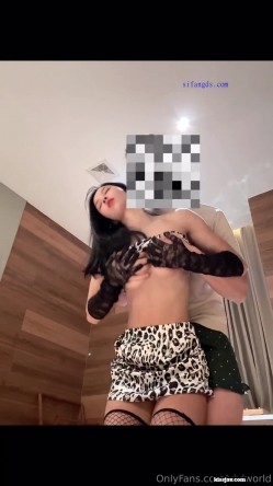 顶级健身网红，高颜白富美【tinaislove】下海沦为财阀母狗，调教3P喷水，完全露脸 截图2