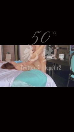潮汕DOM绿帽调教大神【50度先生】全集，圣水3P调教各种羞辱M贱母狗 截图11
