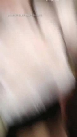 最新强操达人『专职逛红灯区』猥琐男爆操长腿外围美女 上来不废话就开始操 两天下来射出来的都是水了 截图16