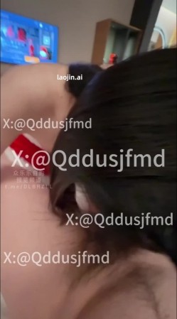 00后情侣原创记录，分享158反差女友，【拜托了请和我交往】，完美露脸，红色新年装白色丝袜，清纯可爱 截图3