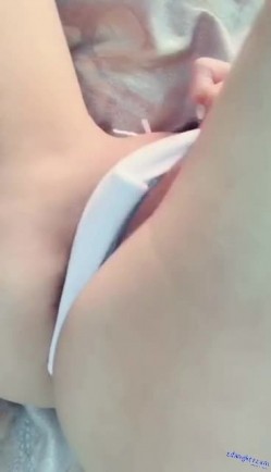 露脸才是王道！高颜长腿极品身材外围绿茶婊【琳琳子】福利~洗澡紫薇足交啪啪你的女神有钱人的母狗 截图5