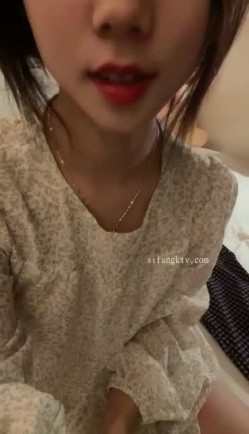 女神回归极品校花~可爱妹妹自慰狂扣B爽上天~狂撸 截图1