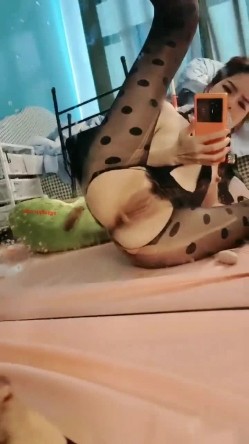 数百位极品露脸反差母狗福利大合集，天南海北，良家私下淫荡的一面 截图15