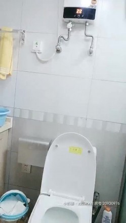小姨子好骚啊全程露脸给小哥舔鸡巴吸蛋蛋，撸着鸡巴舔菊花，主动上位抽插浪叫扭动骚臀，被小哥多体位蹂躏 截图8