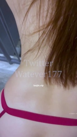 良家约啪大神，【17度】，高价SVIP群福利，新拿下的小少妇两个，楼道啪啪，骚货乱扭床上狂叫 截图14