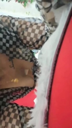 快手靓女【二姨太】美容店老板娘，S好身材大长腿，功夫相当了得，男主阳根雄伟，洗吹做相当完美 截图15