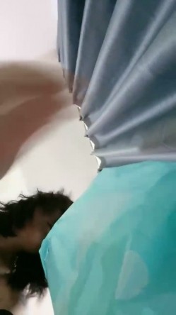 美臀学生，好他妈骚，【昨晚又遇见了你】，小小年纪看着已经是身经百战的状态，掰开逼逼水就自动流，需要男人天天操 截图3