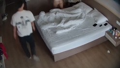大学城 女的躺直夹紧 男人大鸡巴猛怼骚逼 两下就干累了 换骚逼上来 一顿猛坐 男人直接败 截图12